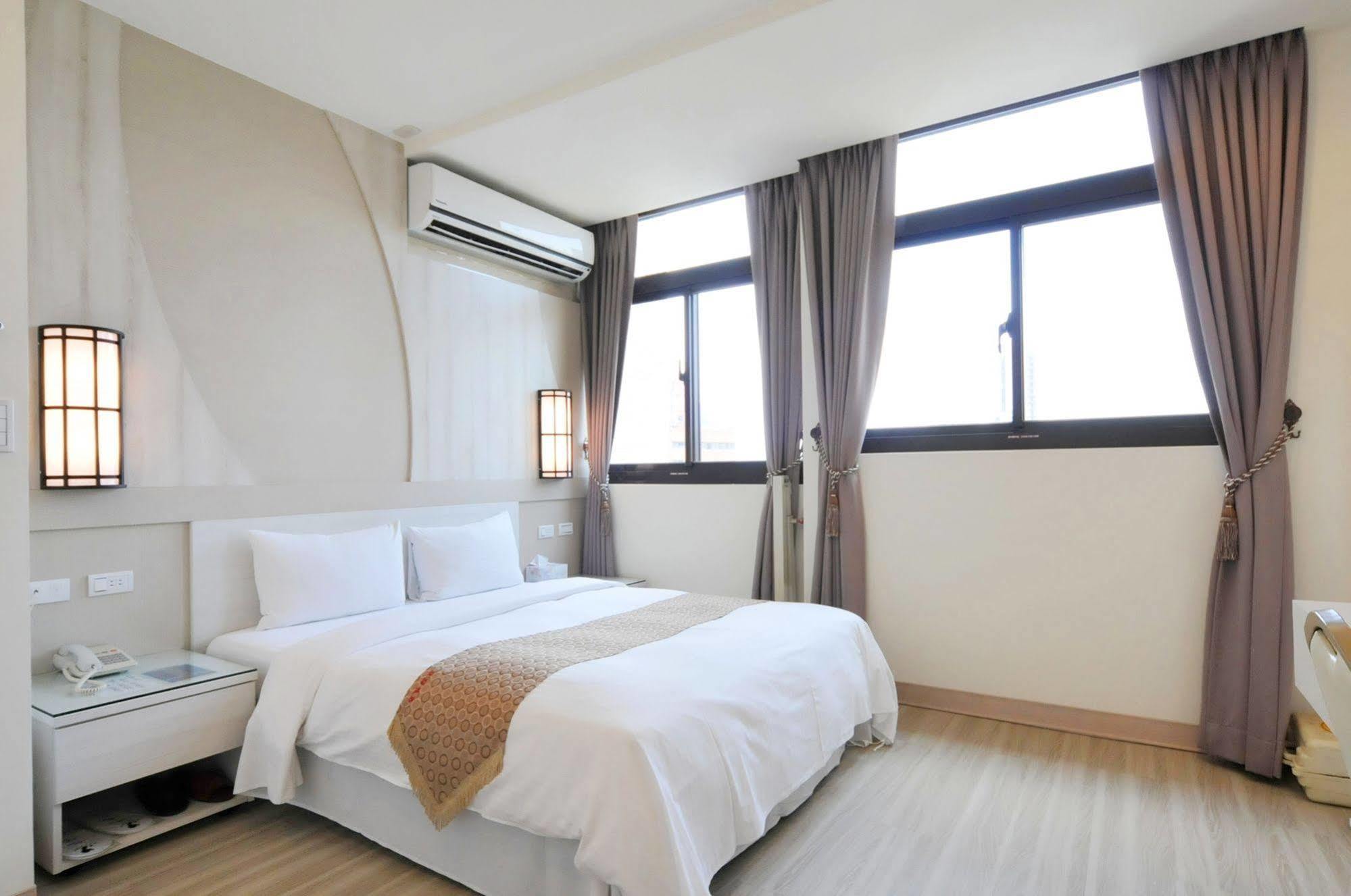 Chengdian Hotel Taipei Eksteriør bilde